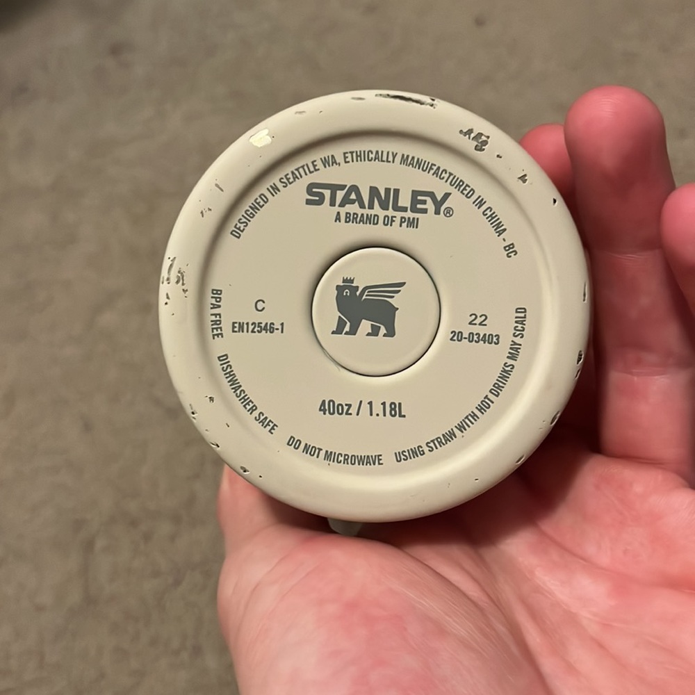 beige 40oz stanley cup - Picture 5 of 6